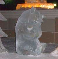 медведь изо льда ледяной мишка